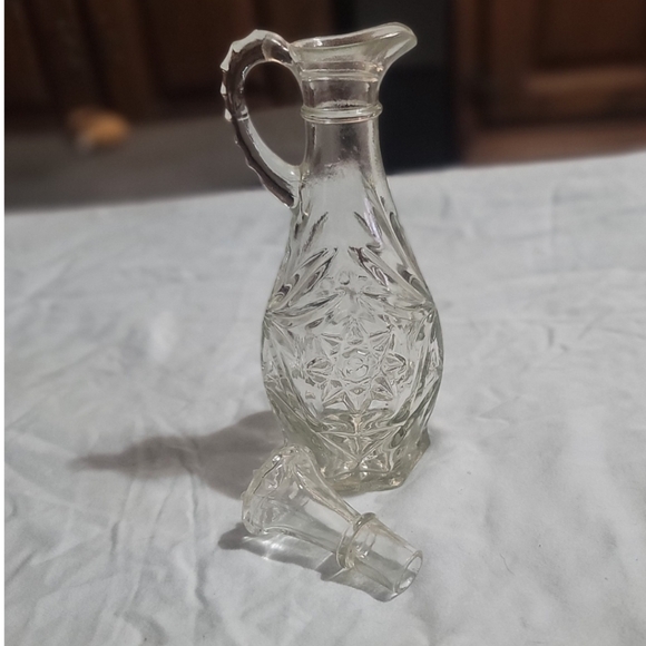 ⏳️Vintage⏳️ ANCHOR HOCKING Cruet Oil/Vinegar - Picture 3 of 4